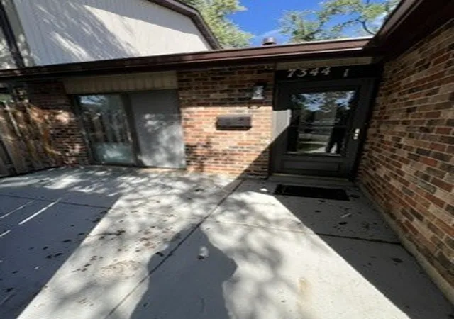 Photo 1 of Condo for sale at 7344 Country Crk Way #1, Downers Grove, IL 60516 | MLS# 12773185 | Listing updated on 2026-10-03