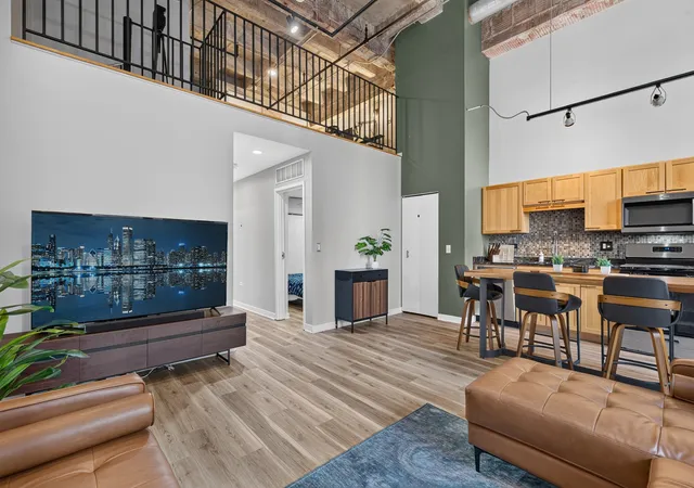Photo 3 of Condo for sale at 20 N State St #1012, Chicago, IL 60602 | MLS# 12773189 | Listing updated on 2026-09-30