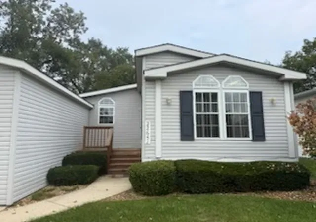 Photo 2 of Manufactured home for sale at 22651 Foxfire Dr, Frankfort, IL 60423 | MLS# 12773203 | Listing updated on 2026-10-07