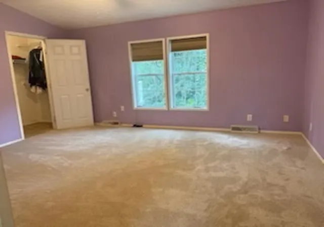 Photo 4 of Manufactured home for sale at 22651 Foxfire Dr, Frankfort, IL 60423 | MLS# 12773203 | Listing updated on 2026-10-07