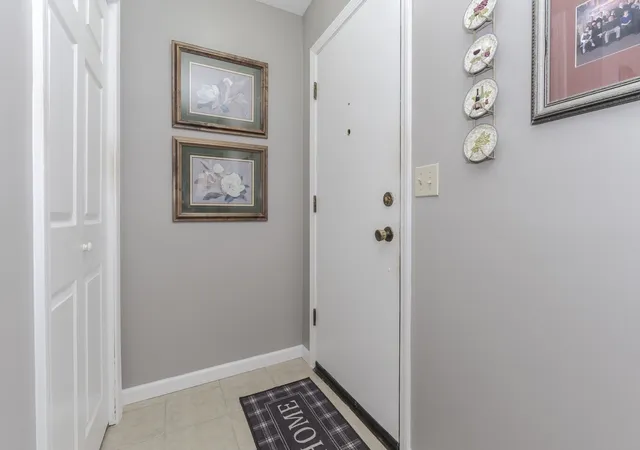 Photo 4 of Townhouse for sale at 11 Brandywine Ct #11, Bloomington, IL 61704 | MLS# 12773211 | Listing updated on 2026-10-07