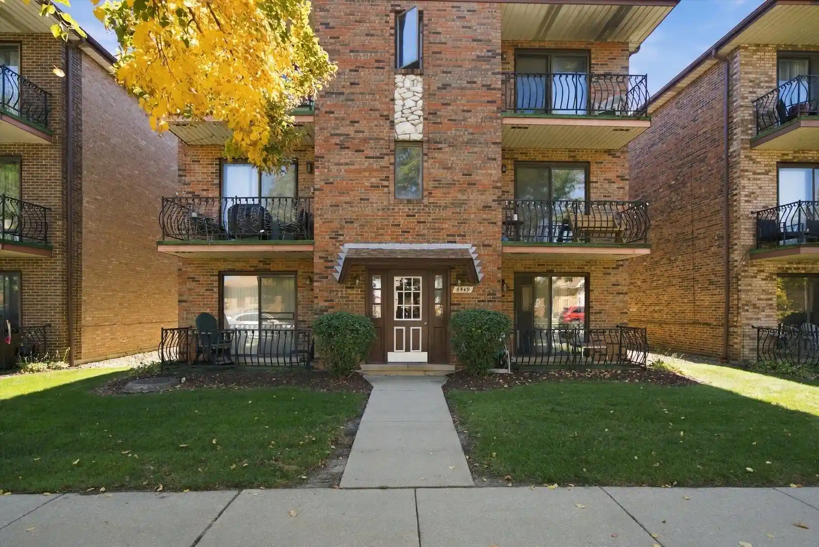 Listing Photo 18 - Condo for sale in 6545 W 64Th Pl located at 6545 W 64Th Pl, Chicago, IL 60638 - Unit #2W