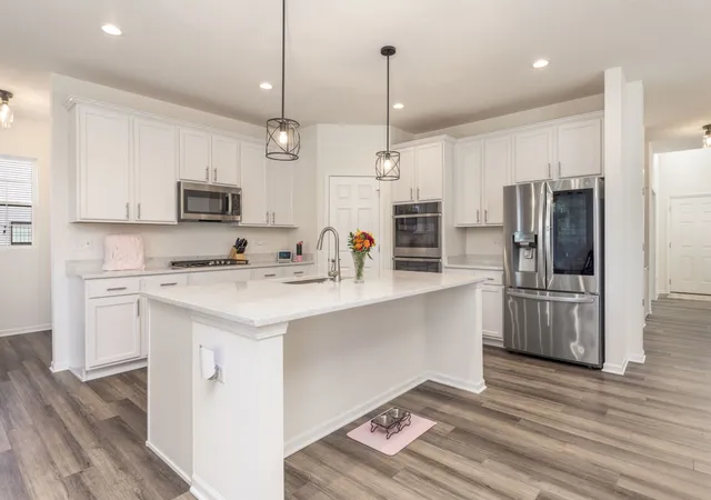 Photo 4 of Single family home for sale at 26458 W Vincent Dr, Plainfield, IL 60585 | MLS# 12773220 | Listing updated on 2026-10-08