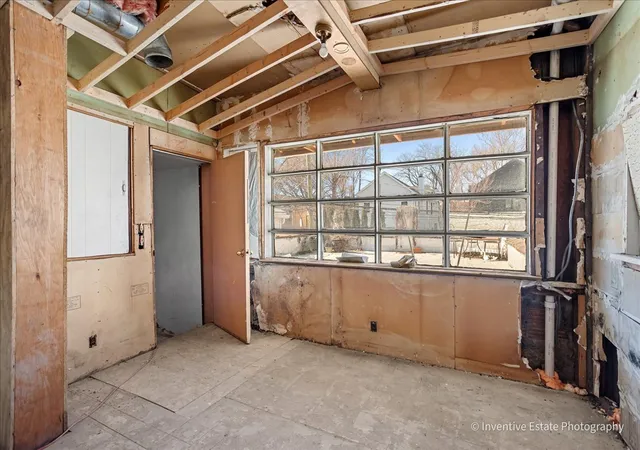 Photo 4 of Multi family home for sale at 3636 N Ashland Ave, Chicago, IL 60613 | MLS# 12773235 | Listing updated on 2026-10-06