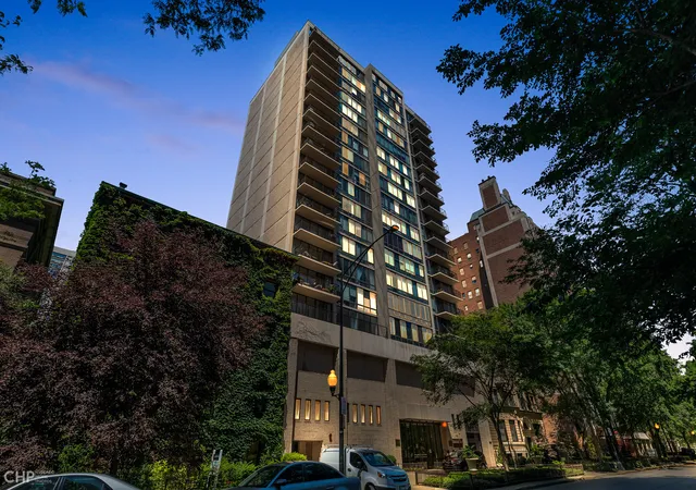 Photo 1 of Condo for sale at 1516 N State Pkwy #5B, Chicago, IL 60610 | MLS# 12773240 | Listing updated on 2026-10-06