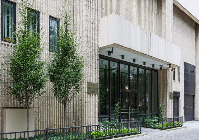 Photo 2 of Condo for sale at 1516 N State Pkwy #5B, Chicago, IL 60610 | MLS# 12773240 | Listing updated on 2026-10-06