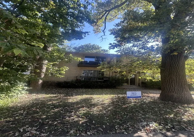 Photo 1 of Condo for sale at 67 Kimbark Rd #1, Riverside, IL 60546 | MLS# 12773312 | Listing updated on 2026-10-07