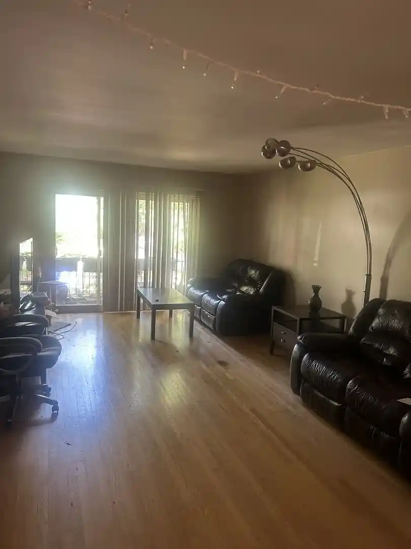 Listing Photo 2 - Condo for sale in 67 Kimbark Rd located at 67 Kimbark Rd, Riverside, IL 60546 - Unit 67 Kimbark Rd