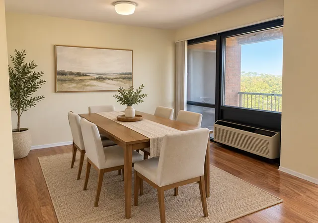 Photo 4 of Condo for sale at 2921 S Michigan Ave #517, Chicago, IL 60616 | MLS# 12773315 | Listing updated on 2026-10-08
