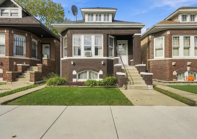 Single family home for sale at 5708 S Richmond St, Chicago, IL 60629 | MLS# 12773333