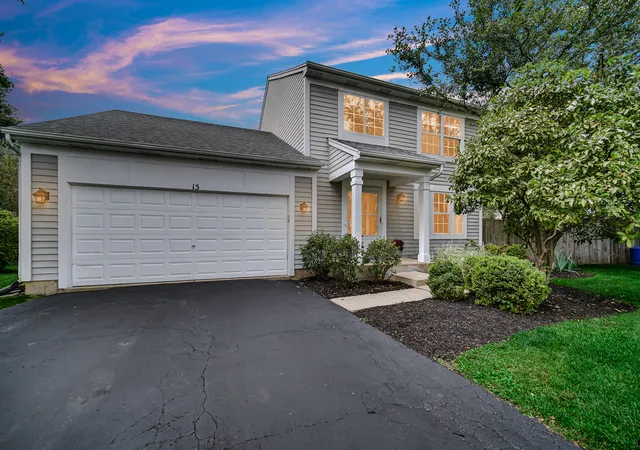 Photo 1 of Single family home for sale at 15 Berkshire Ct, South Elgin, IL 60177 | MLS# 12773334 | Listing updated on 2026-10-03