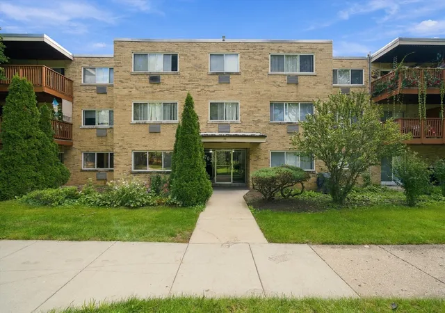 Photo 1 of Condo for sale at 702 Dempster St #G4, Mount Prospect, IL 60056 | MLS# 12773357 | Listing updated on 2026-10-06