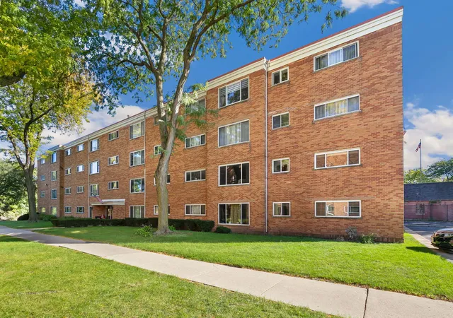 Condo for sale at 6220 N Ridge Ave #S208, Chicago, IL 60660 | MLS# 12773365