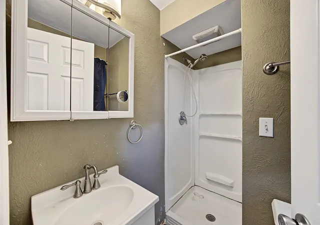 Photo 24 of Single family home for sale at 954 E Madison St, Morton, IL 61550 | MLS# 12773371 | Listing updated on 2026-10-06