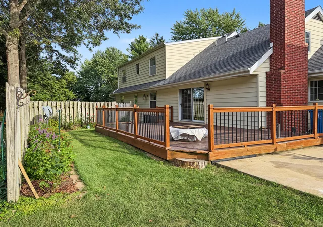 Photo 4 of Single family home for sale at 2016 E 2100 North Rd, Watseka, IL 60970 | MLS# 12773395 | Listing updated on 2026-10-08