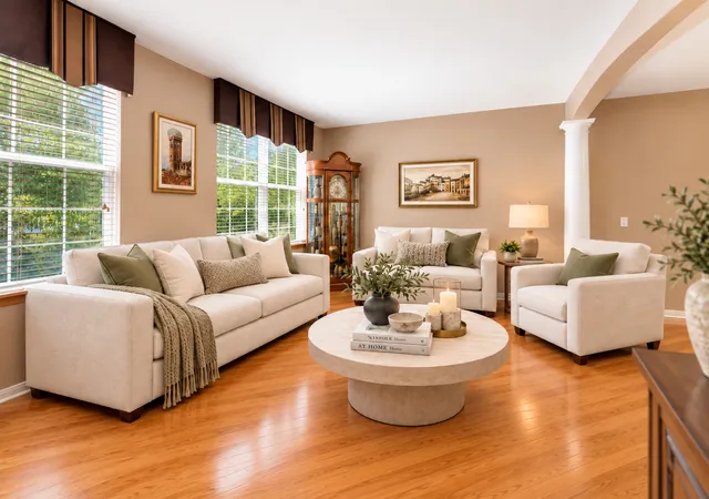 Photo 4 of Sale Pending at 505 Pheasant Trl, St. Charles, IL 60174 | MLS# 12773413 | Listing updated on 2026-10-29