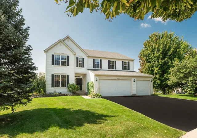 Single family home for sale at 1777 Napa Suwe Ct, Wauconda, IL 60084 | MLS# 12773425