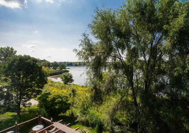 Photo 3 of Single family home for sale at 1777 Napa Suwe Ct, Wauconda, IL 60084 | MLS# 12773425 | Listing updated on 2026-10-03