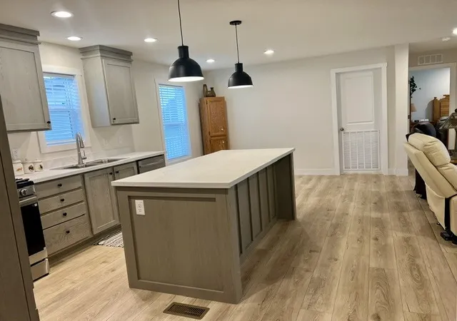 Photo 4 of Manufactured home for sale at 23649 W Lakepoint Dr, Channahon, IL 60410 | MLS# 12773428 | Listing updated on 2026-10-06