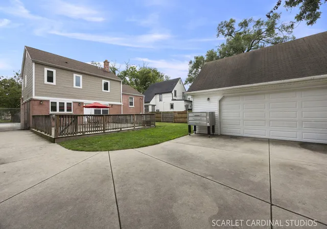 Photo 2 of Single family home for sale at 612 S Cornell Ave, Villa Park, IL 60181 | MLS# 12773429 | Listing updated on 2026-10-29