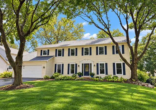 Single family home for sale at 163 Stonegate Ct, Glen Ellyn, IL 60137 | MLS# 12773451