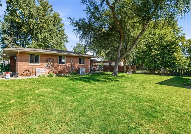 Photo 1 of Single family home for sale at 1926 N 31st Road, Ottawa, IL 61350 | MLS# 12773460 | Listing updated on 2026-10-03