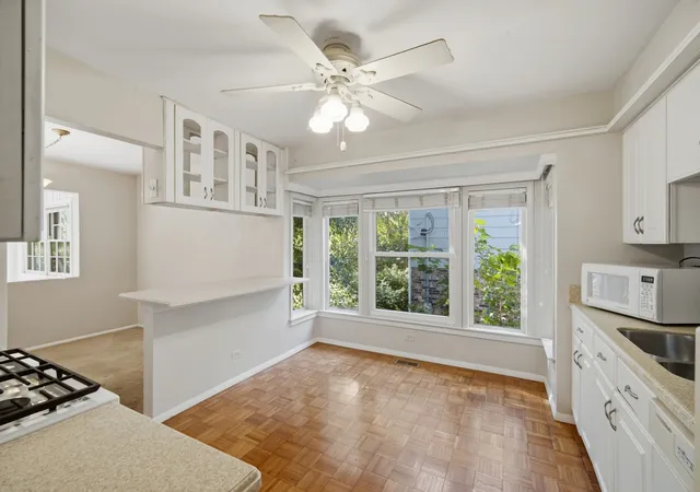 Photo 3 of Single family home for sale at 23 W Suffield Dr, Arlington Heights, IL 60004 | MLS# 12773463 | Listing updated on 2026-10-08