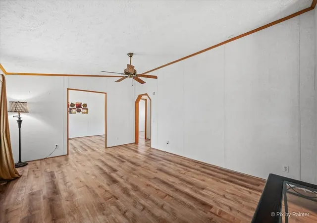 Photo 4 of Manufactured home for sale at 1130 Country Clb Rd, Elgin, IL 60123 | MLS# 12773502 | Listing updated on 2026-10-06