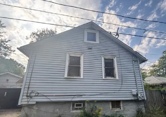 Photo 2 of Single family home for sale at 15807 Myrtle Ave, Harvey, IL 60426 | MLS# 12773508 | Listing updated on 2026-09-30