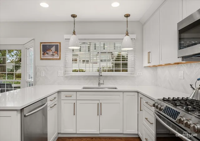 Photo 3 of Single family home for sale at 774 Glenbard Rd, Glen Ellyn, IL 60137 | MLS# 12773519 | Listing updated on 2026-10-20