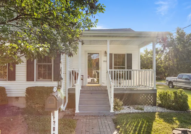 Photo 2 of Single family home for sale at 280 S Plum St, Bement, IL 61813 | MLS# 12773534 | Listing updated on 2026-10-28