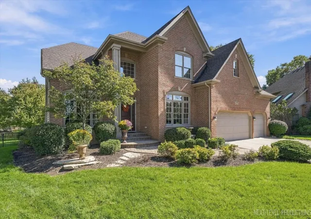 Photo 3 of Single family home for sale at 2308 Hancock Ct, Naperville, IL 60564 | MLS# 12773554 | Listing updated on 2026-10-08