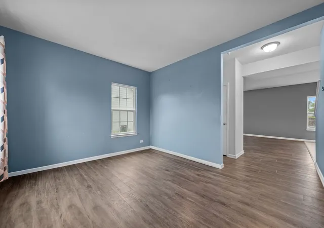 Photo 3 of Single family home for sale at 603 Silver Lake St, Joliet, IL 60431 | MLS# 12773561 | Listing updated on 2026-10-07