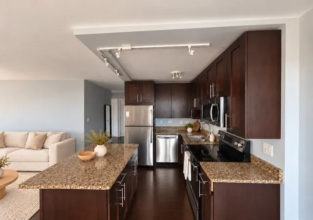 Photo 4 of Condo for sale at 2930 N Sheridan Rd #2201, Chicago, IL 60657 | MLS# 12773622 | Listing updated on 2026-10-09