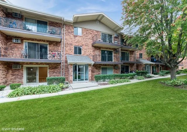 Photo 1 of Condo for sale at 5326 Waterbury Ln #1002, Crestwood, IL 60418 | MLS# 12773638 | Listing updated on 2026-10-06