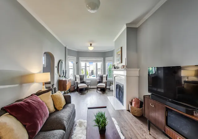 Photo 3 of Single family home for sale at 2052 N Whipple St, Chicago, IL 60647 | MLS# 12773650 | Listing updated on 2026-10-01