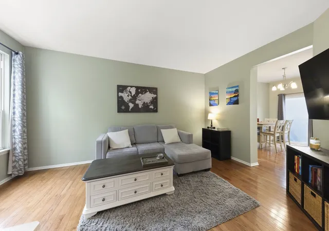 Photo 3 of Condo for sale at 1105 Village Ctr Pkwy #2, Aurora, IL 60506 | MLS# 12773652 | Listing updated on 2026-10-20