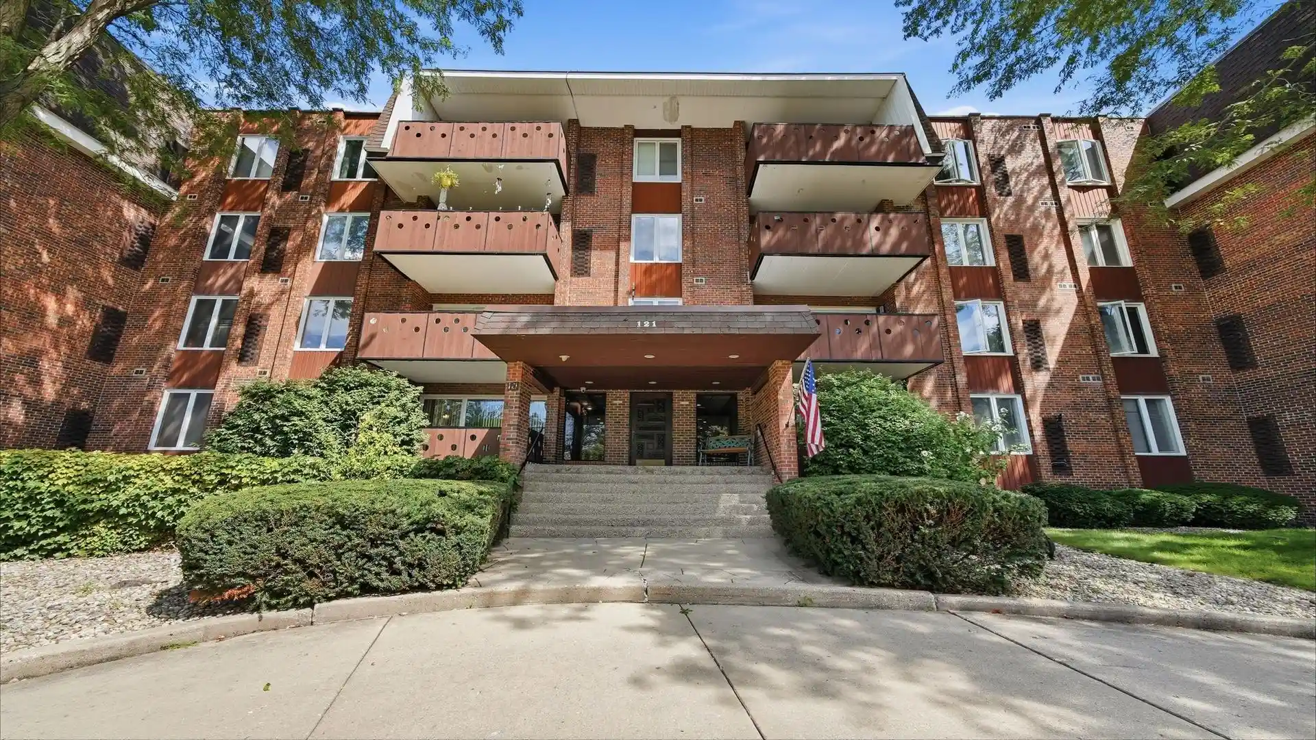 Listing Photo 1 - Condo for sale in 121 S Spruce Ave located at 121 S Spruce Ave, Wood Dale, IL 60191 - Unit #207