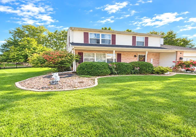 Photo 1 of Single family home for sale at 1216 Laurakriss Ct, Plainfield, IL 60586 | MLS# 12773663 | Listing updated on 2026-10-07