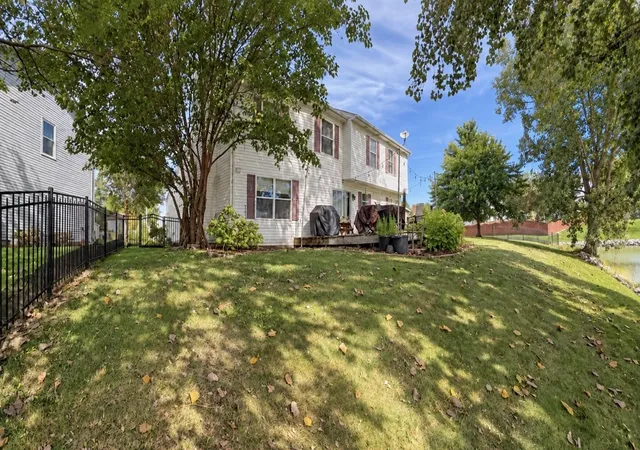 Photo 3 of Single family home for sale at 1216 Laurakriss Ct, Plainfield, IL 60586 | MLS# 12773663 | Listing updated on 2026-10-07