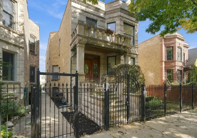 Listing Photo 5 - Condo for sale in building located at 3244 W Potomac Ave, Chicago, IL 60651