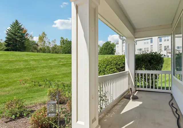 Townhouse for sale at 616 Key Largo Dr, Fox Lake, IL 60020 | MLS# 12773743 | Listing updated on 2026-10-07
