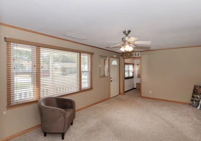 Photo 3 of Single family home for sale at 1013 12th Street, Silvis, IL 61282 | MLS# 12773786 | Listing updated on 2026-10-05