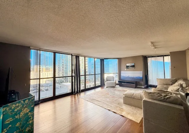 Photo 3 of Condo for sale at 10 E Ontario St #1111, Chicago, IL 60611 | MLS# 12773795 | Listing updated on 2026-10-05