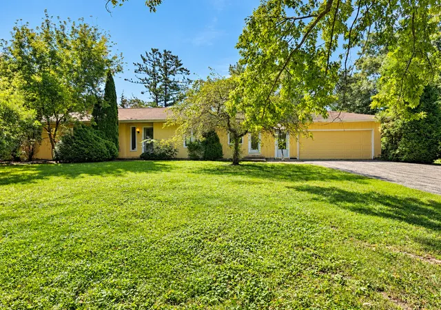 Photo 1 of Single family home for sale at 20525 Ridgeview Ln, Marengo, IL 60152 | MLS# 12773799 | Listing updated on 2026-10-06