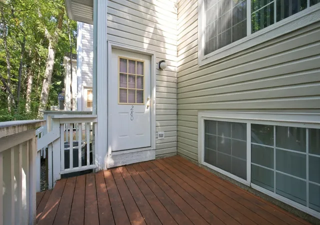 Photo 2 of Condo for sale at 280 W Treehouse Ln, Round Lake, IL 60073 | MLS# 12773838 | Listing updated on 2026-10-07