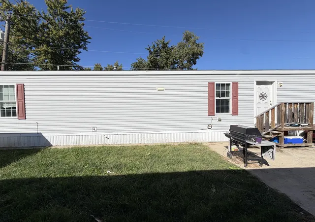 Photo 1 of Manufactured home for sale at 407 4th Street, Bloomington, IL 61704 | MLS# 12773843 | Listing updated on 2026-10-05