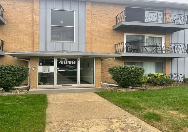 Photo 1 of Condo for sale at 4819 W 109th Street #201, Oak Lawn, IL 60453 | MLS# 12773861 | Listing updated on 2026-10-02