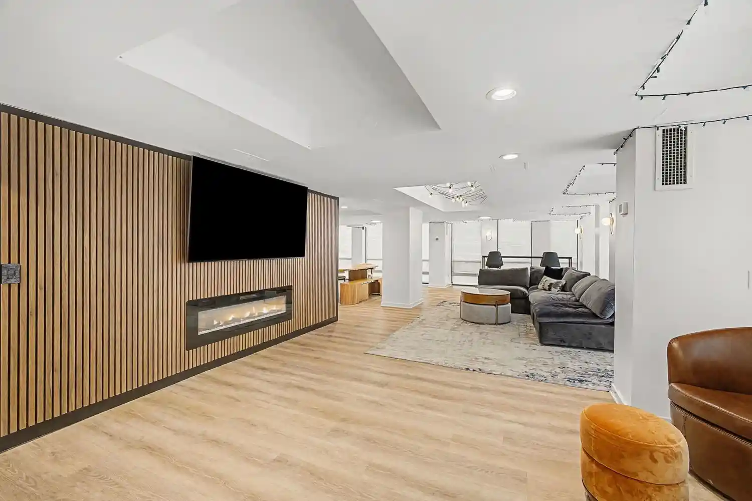 Listing Photo 18 - Condo for sale in 1660 N Lasalle Dr located at 1660 N Lasalle Dr, Chicago, IL 60614 - Unit #3608