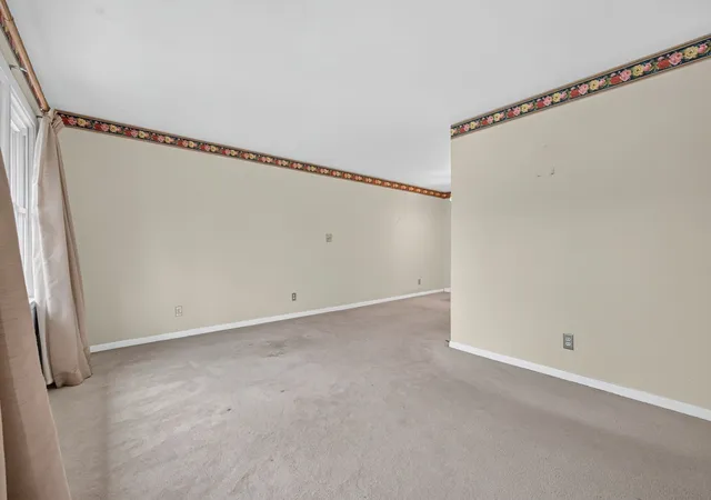 Photo 3 of Single family home for sale at 405 Warren Ave, Normal, IL 61761 | MLS# 12773868 | Listing updated on 2026-10-03